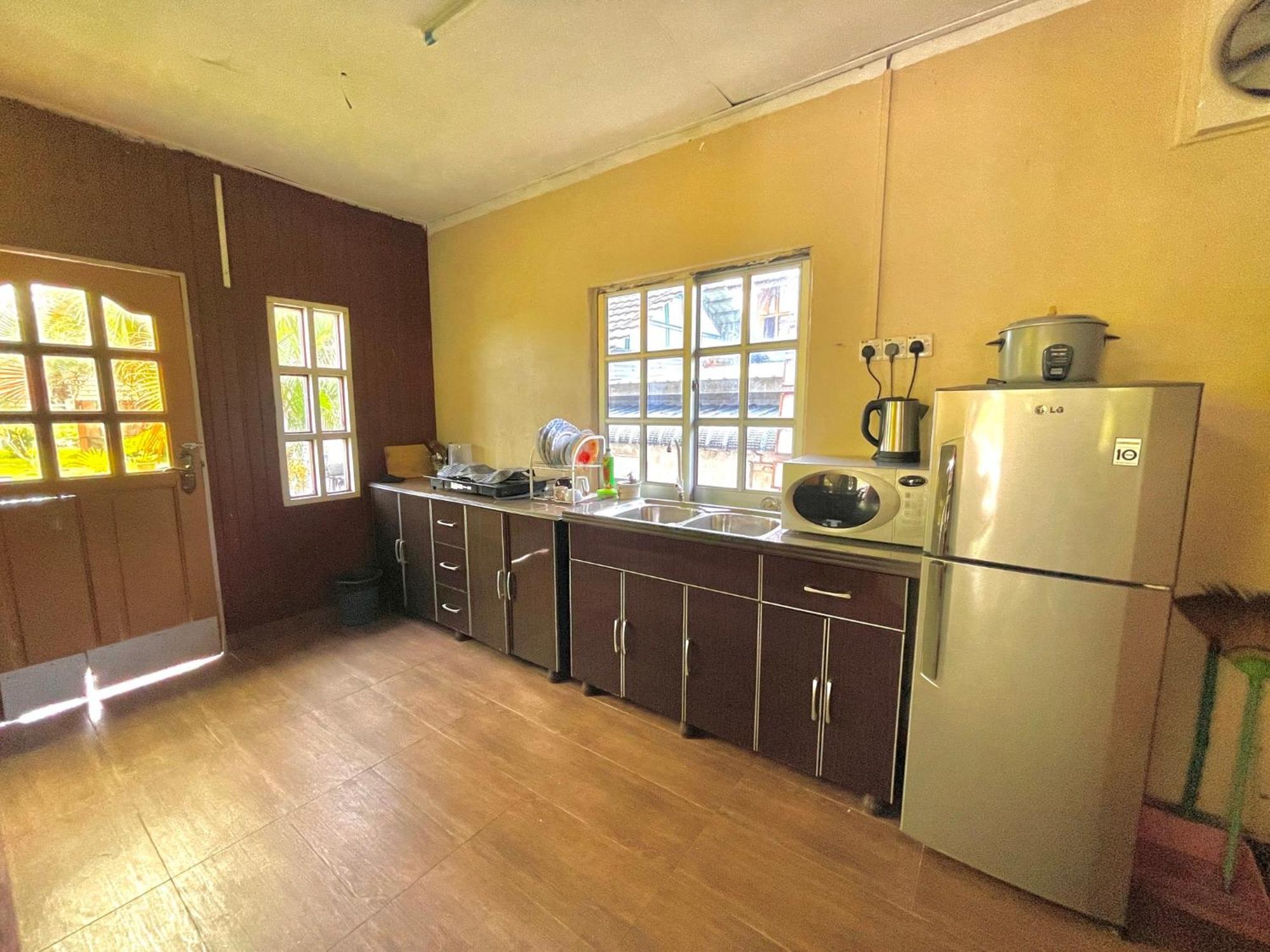 Tamteh Homestay Ayer Hitam Εξωτερικό φωτογραφία